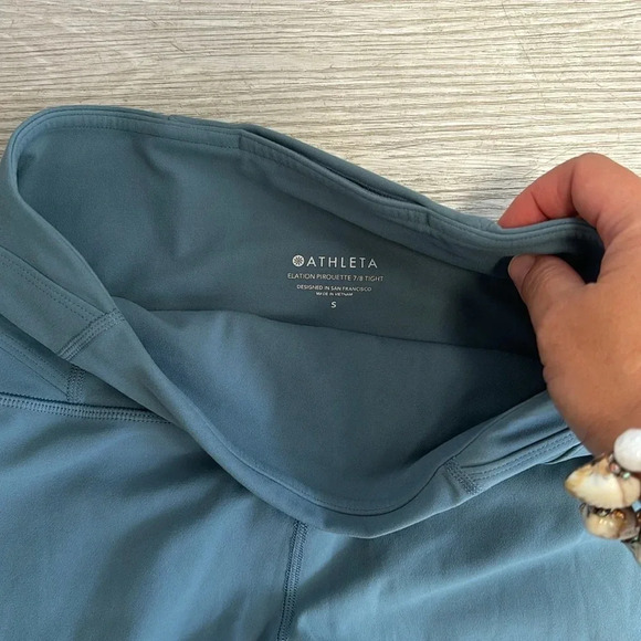 Athleta Elation Pirouette 7/8 Tight Leggings in dusty blue green size small - Picture 7 of 11